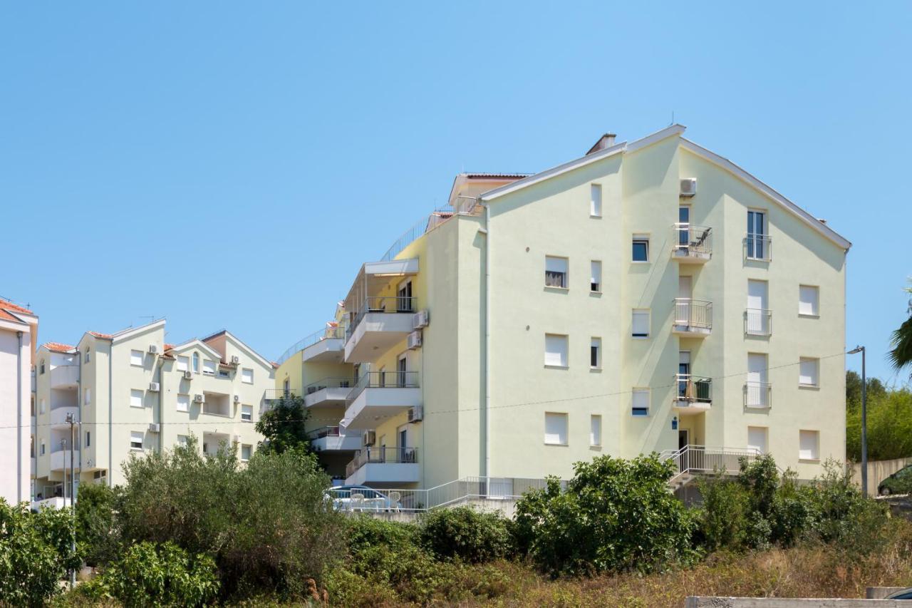 Apartment Marina Trogir Exteriör bild