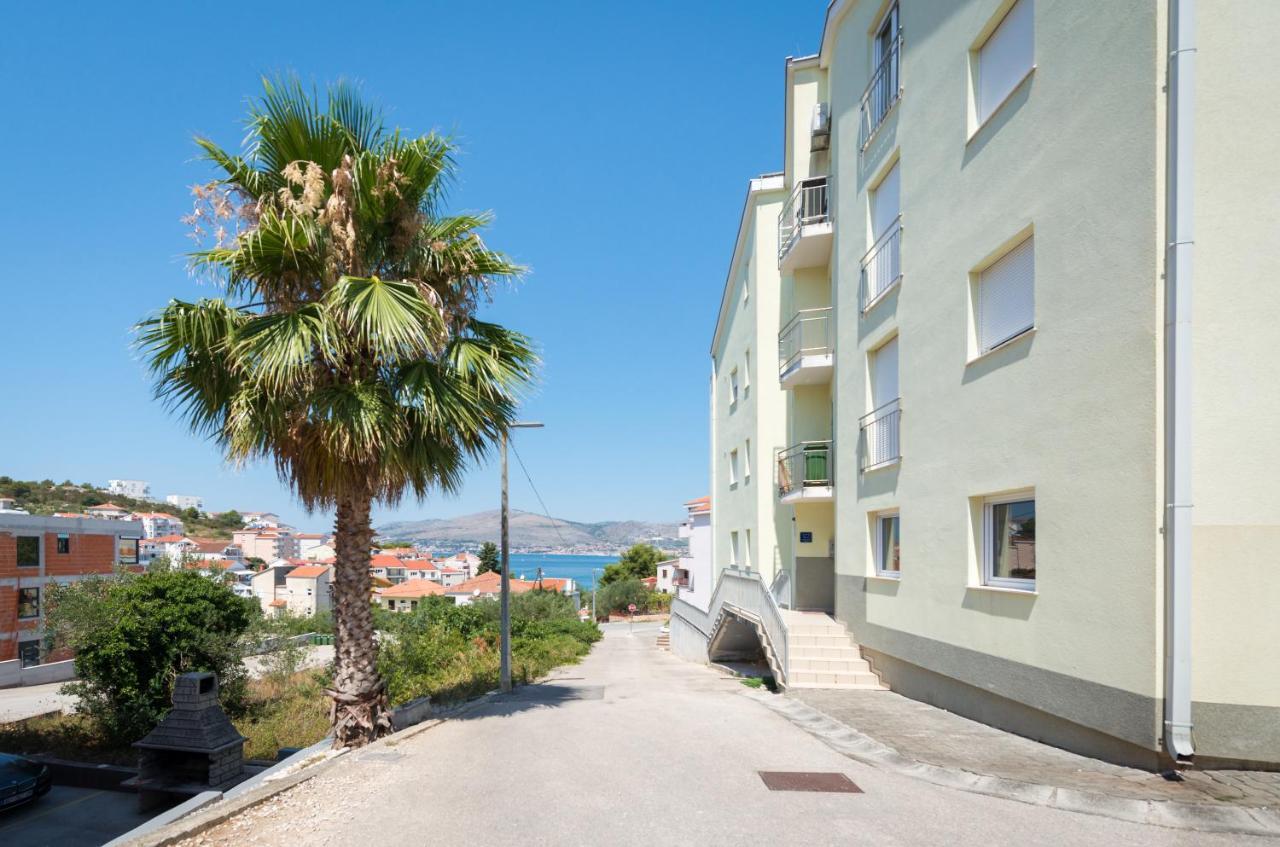 Apartment Marina Trogir Exteriör bild